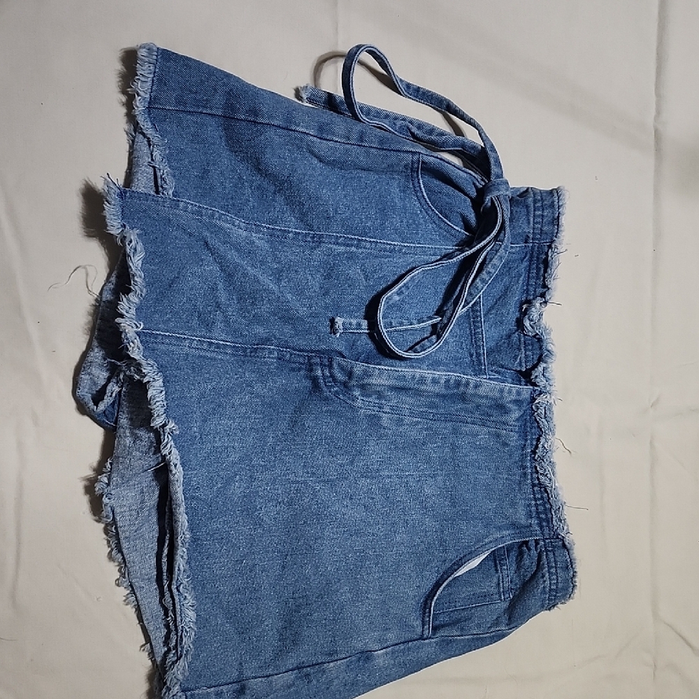 Le Lis Light Blue Frayed Denim Shorts
